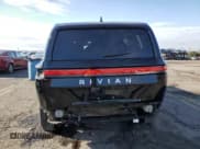 ✅ 2023 Rivian R1S Adventure • VIN: 7PDSGABA1PN023597 • Lot: 85072304. Wystawiony na Copart z przebiegiem 10 536 mil. Bezpłatny archiwum sprzedaży aukcyjnych z USA i szczegółowy raport historii pojazdu na DreamBid. Zdjęcie 6.