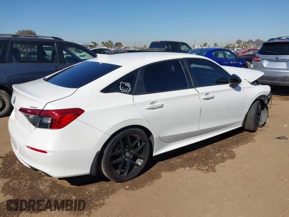 ✅ 2022 Honda Civic Sport • VIN: 2HGFE2F55NH603959 • Lot: 43586717. Listed on IAAI with 57,142 mi. Free auction sales archive from the USA and detailed vehicle history report at DreamBid. Image 4.