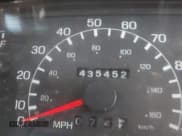 ✅ 1999 Ford F-250 XL • VIN: 1FTNX20F0XEC90660 • Lot: 41473096. Listed on IAAI with 435,452 mi. Free auction sales archive from the USA and detailed vehicle history report at DreamBid. Image 15.