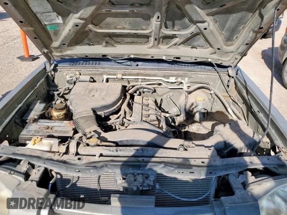 ✅ 2002 Nissan Frontier XE • VIN: 1N6DD26S32C367371 • Лот: 69590665. Опубликован ранее на Copart с пробегом Не указан. Бесплатный доступ к архиву аукционных продаж из США и подробный отчёт об истории автомобиля на DreamBid. Изображение 11.