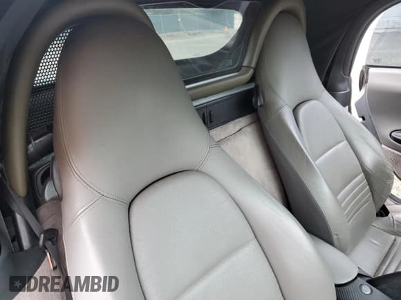 ✅ 2003 Porsche Boxster • VIN: WP0CA29863U624834 • Lot: 66232774. Listed on Copart with Not provided. Free auction sales archive from the USA and detailed vehicle history report at DreamBid. Image 10.