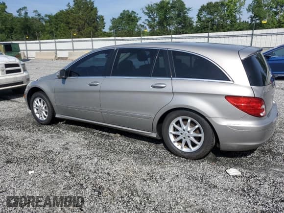 ✅ 2007 Mercedes-Benz R 3.5L • VIN: 4JGCB65EX7A055859 • Lot: 60690715. Listed on Copart with Not provided. Free auction sales archive from the USA and detailed vehicle history report at DreamBid. Image 2.