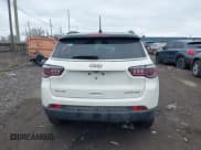 ✅ 2020 Jeep Compass Limited • VIN: 3C4NJDCB8LT209405 • Lot: 38675190. Wystawiony na IAAI z przebiegiem 53 381 mil. Bezpłatny archiwum sprzedaży aukcyjnych z USA i szczegółowy raport historii pojazdu na DreamBid. Zdjęcie 16.