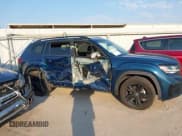 ✅ 2023 Volkswagen Atlas SEL R-Line Black • VIN: 1V2SR2CA9PC544552 • Lot: 43343564. Listed on IAAI with 82,486 mi. Free auction sales archive from the USA and detailed vehicle history report at DreamBid. Image 13.