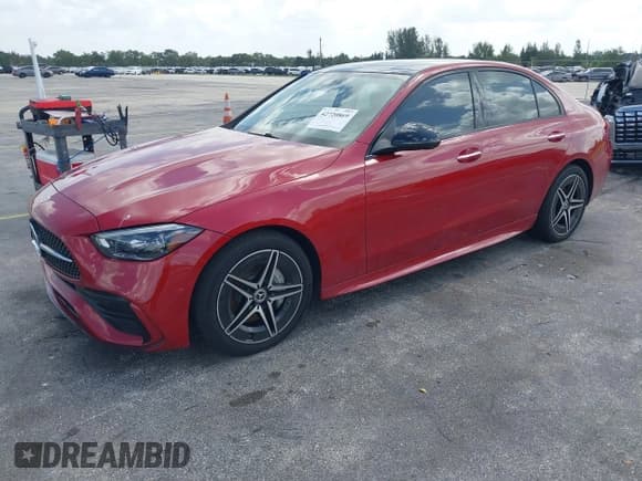 ✅ 2024 Mercedes-Benz C 300 • VIN: W1KAF4GB9RR222567 • Lot: 42720869. Wystawiony na IAAI z przebiegiem 7 289 mil. Bezpłatny archiwum sprzedaży aukcyjnych z USA i szczegółowy raport historii pojazdu na DreamBid. Zdjęcie 2.