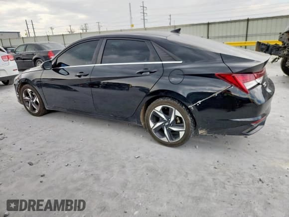 ✅ 2021 Hyundai Elantra SEL • VIN: 5NPLN4AG4MH042696 • Lot: 81392005. Listed on Copart with 84,811 mi. Free auction sales archive from the USA and detailed vehicle history report at DreamBid. Image 2.