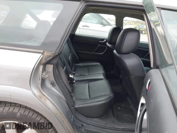 ✅ 2008 Subaru Outback Limited • VIN: 4S4BP62CX87317314 • Лот: 43662633. Опубликован ранее на IAAI с пробегом 196 711 миль. Бесплатный доступ к архиву аукционных продаж из США и подробный отчёт об истории автомобиля на DreamBid. Изображение 8.