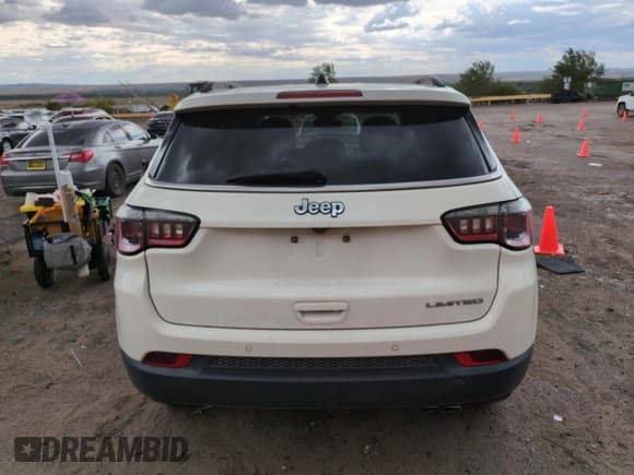 ✅ 2021 Jeep Compass Limited • VIN: 3C4NJCCB7MT555702 • Lot: 66208805. Wystawiony na Copart z przebiegiem 79 613 mil. Bezpłatny archiwum sprzedaży aukcyjnych z USA i szczegółowy raport historii pojazdu na DreamBid. Zdjęcie 6.