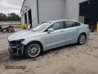 ✅ 2014 Ford Fusion SE Hybrid • VIN: 3FA6P0LU4ER111085 • Lot: 89729325. Listed on Copart with 87,156 mi. Free auction sales archive from the USA and detailed vehicle history report at DreamBid. Image 1.