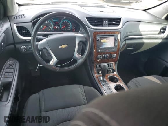 ✅ 2014 Chevrolet Traverse LT • VIN: 1GNKRGKD3EJ336290 • Lot: 74292504. Wystawiony na Copart z przebiegiem 97 871 mil. Bezpłatny archiwum sprzedaży aukcyjnych z USA i szczegółowy raport historii pojazdu na DreamBid. Zdjęcie 8.