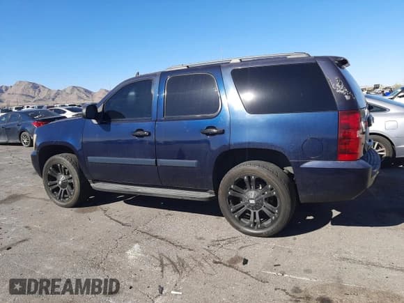 ✅ 2008 Chevrolet Tahoe LS • VIN: 1GNFC13C08R165865 • Lot: 58601235. Listed on Copart with 173,735 mi. Free auction sales archive from the USA and detailed vehicle history report at DreamBid. Image 2.