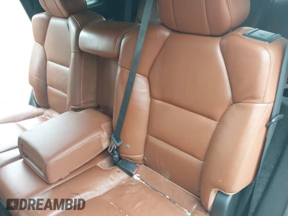 ✅ 2011 Acura MDX Advance • VIN: 2HNYD2H56BH525558 • Lot: 39958981. Listed on IAAI with 155,811 mi. Free auction sales archive from the USA and detailed vehicle history report at DreamBid. Image 8.