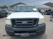 ✅ 2005 Ford F-150 XL • VIN: 1FTRF12WX5NB13462 • Лот: 42415840. Опубликован ранее на IAAI с пробегом 216 932 миль. Бесплатный доступ к архиву аукционных продаж из США и подробный отчёт об истории автомобиля на DreamBid. Изображение 13.