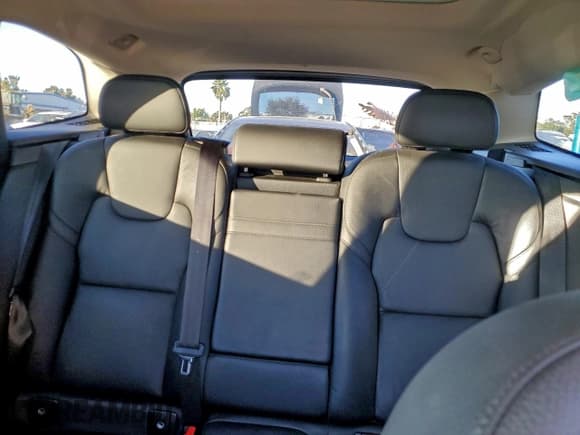 ✅ 2021 Volvo XC60 Momentum • VIN: YV4A22RK5M1840271 • Лот: 94349335. Опубликован ранее на Copart с пробегом 77 323 миль. Бесплатный доступ к архиву аукционных продаж из США и подробный отчёт об истории автомобиля на DreamBid. Изображение 10.