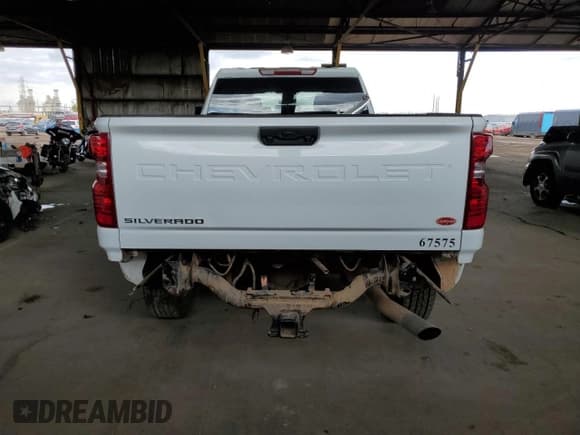 ✅ 2024 Chevrolet Silverado 2500HD Work Truck • VIN: 1GC4WLE77RF367575 • Лот: 56151685. Опубликован ранее на Copart с пробегом 14 882 миль. Бесплатный доступ к архиву аукционных продаж из США и подробный отчёт об истории автомобиля на DreamBid. Изображение 6.
