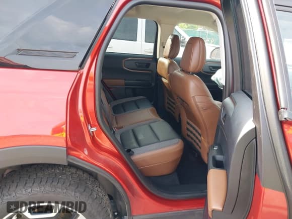 ✅ 2023 Ford Bronco Sport Outer Banks • VIN: 3FMCR9C61PRE12702 • Лот: 43203784. Опубликован ранее на IAAI с пробегом 42 810 миль. Бесплатный доступ к архиву аукционных продаж из США и подробный отчёт об истории автомобиля на DreamBid. Изображение 8.