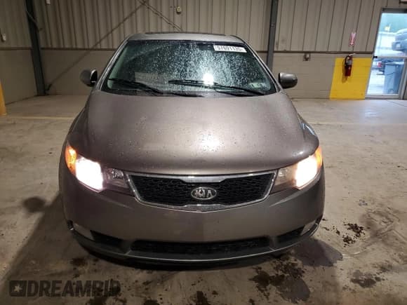 ✅ 2011 Kia Forte SX • VIN: KNAFW4A37B5366677 • Lot: 57691135. Wystawiony na Copart z przebiegiem 121 966 mil. Bezpłatny archiwum sprzedaży aukcyjnych z USA i szczegółowy raport historii pojazdu na DreamBid. Zdjęcie 5.