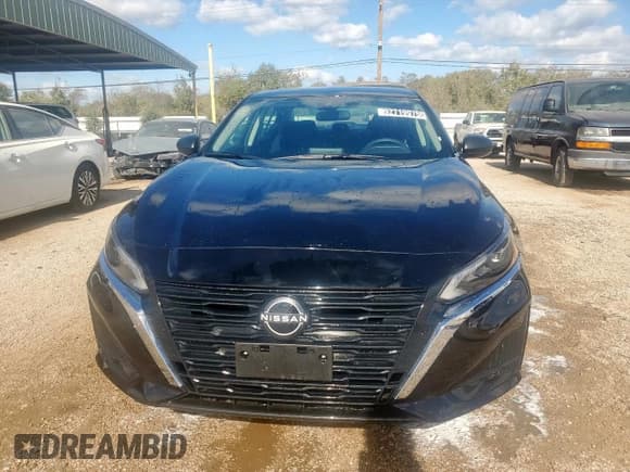 ✅ 2025 Nissan Altima SV • VIN: 1N4BL4DV6SN384942 • Lot: 92719975. Wystawiony na Copart z przebiegiem 17 988 mil. Bezpłatny archiwum sprzedaży aukcyjnych z USA i szczegółowy raport historii pojazdu na DreamBid. Zdjęcie 5.