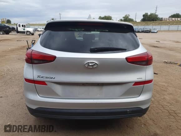 2019 Hyundai Tucson SE с VIN KM8J2CA40KU920560, выставлен на аукционе Copart как лот 86290185 с пробегом 49 249 миль миль и Списание • Salvage title. История ставок и продаж доступна на DreamBid. Изображение 6.
