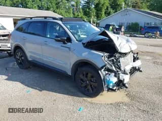 2022 Kia Sorento X-Line S z VIN 5XYRLDLC7NG144870, wystawiony jako IAAI lot #42557861 z przebiegiem 41 812 mil mil oraz . Historia ofert i sprzedaży dostępna na DreamBid. Obrazek 1.