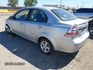 ✅ 2010 Chevrolet Aveo 1LT • VIN: KL1TD5DE6AB106518 • Lot: 42922731. Wystawiony na IAAI z przebiegiem 179 166 mil. Bezpłatny archiwum sprzedaży aukcyjnych z USA i szczegółowy raport historii pojazdu na DreamBid. Zdjęcie 3.