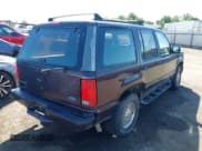 ✅ 1994 Ford Explorer Eddie Bauer • VIN: 1FMDU34X3RUE74069 • Лот: 39401311. Опубликован ранее на IAAI с пробегом 251 278 миль. Бесплатный доступ к архиву аукционных продаж из США и подробный отчёт об истории автомобиля на DreamBid. Изображение 4.
