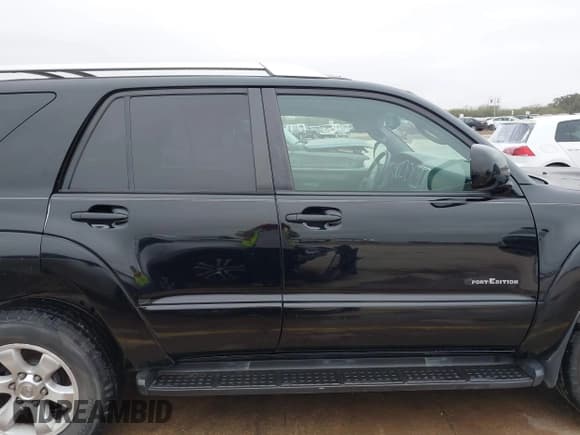 ✅ 2004 Toyota 4Runner SR5 • VIN: JTEZU14R748018220 • Lot: 41257014. Listed on IAAI with 280,716 mi. Free auction sales archive from the USA and detailed vehicle history report at DreamBid. Image 13.