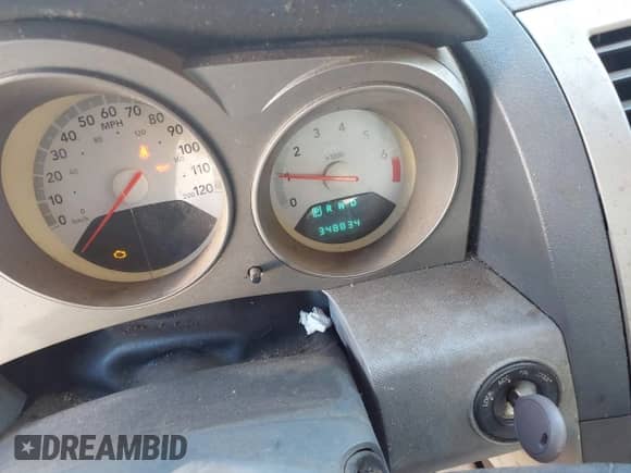 ✅ 2008 Dodge Avenger SE • VIN: 1B3LC46K28N210829 • Lot: 43498861. Listed on IAAI with 348,834 mi. Free auction sales archive from the USA and detailed vehicle history report at DreamBid. Image 7.