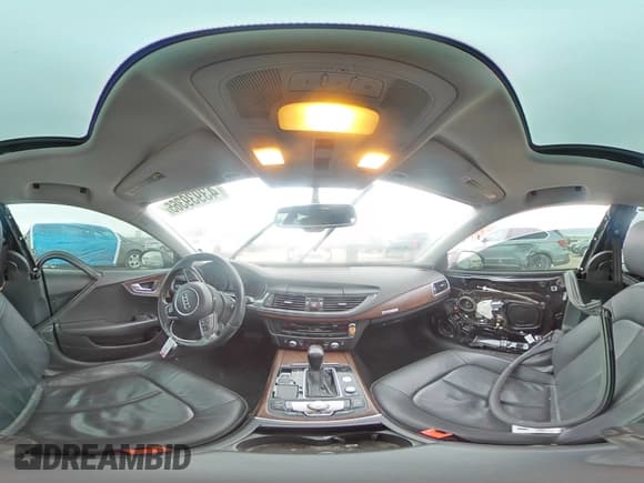 ✅ 2016 Audi A7 Premium Plus • VIN: WAUWMAFC2GN011811 • Lot: 43939365. Wystawiony na Copart z przebiegiem 103 946 mil. Bezpłatny archiwum sprzedaży aukcyjnych z USA i szczegółowy raport historii pojazdu na DreamBid. Zdjęcie 12.