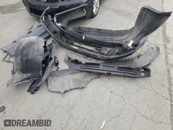 ✅ 2018 Volkswagen Passat SEL Premium • VIN: 1VWCA7A39JC009398 • Lot: 72047415. Listed on Copart with 80,275 mi. Free auction sales archive from the USA and detailed vehicle history report at DreamBid. Image 12.