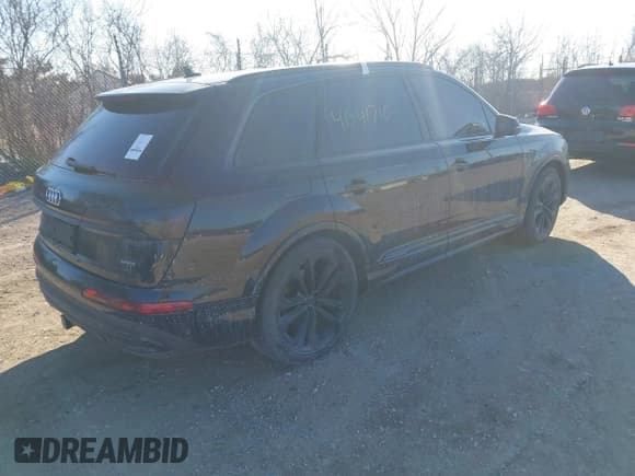 ✅ 2021 Audi Q7 Prestige • VIN: WA1VXAF71MD024229 • Лот: 41541710. Опубликован ранее на IAAI с пробегом 29 524 миль. Бесплатный доступ к архиву аукционных продаж из США и подробный отчёт об истории автомобиля на DreamBid. Изображение 4.