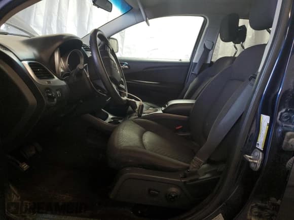 ✅ 2017 Dodge Journey SXT • VIN: 3C4PDDBG1HT574366 • Лот: 90578005. Опубликован ранее на Copart с пробегом 148 118 миль. Бесплатный доступ к архиву аукционных продаж из США и подробный отчёт об истории автомобиля на DreamBid. Изображение 7.