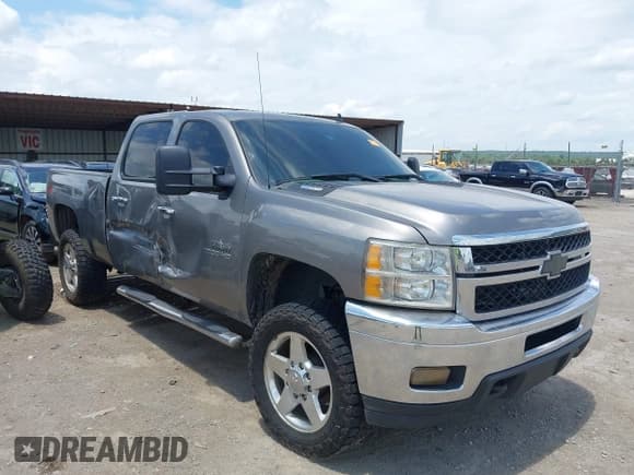 ✅ 2012 Chevrolet Silverado 2500HD LT • VIN: 1GC1KXC87CF208578 • Лот: 42606622. Опубликован ранее на IAAI с пробегом 280 909 миль. Бесплатный доступ к архиву аукционных продаж из США и подробный отчёт об истории автомобиля на DreamBid. Изображение 1.