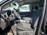 ✅ 2017 Nissan Titan SV • VIN: 1N6AA1E53HN559310 • Lot: 67488085. Listed on Copart with 117,343 mi. Free auction sales archive from the USA and detailed vehicle history report at DreamBid. Image 7.