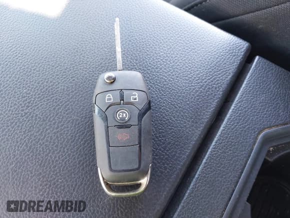 ✅ 2015 Ford F-150 Lariat • VIN: 1FTEW1CG5FKE37010 • Лот: 43394517. Опубликован ранее на IAAI с пробегом 88 406 миль. Бесплатный доступ к архиву аукционных продаж из США и подробный отчёт об истории автомобиля на DreamBid. Изображение 11.