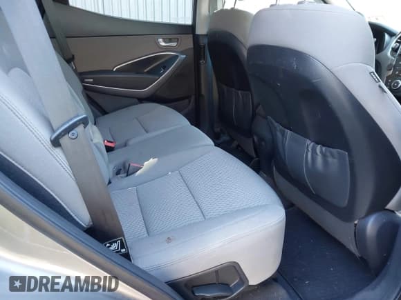 ✅ 2015 Hyundai Santa Fe • VIN: 5XYZTDLB4FG282648 • Лот: 43621938. Опубликован ранее на IAAI с пробегом 162 620 миль. Бесплатный доступ к архиву аукционных продаж из США и подробный отчёт об истории автомобиля на DreamBid. Изображение 8.