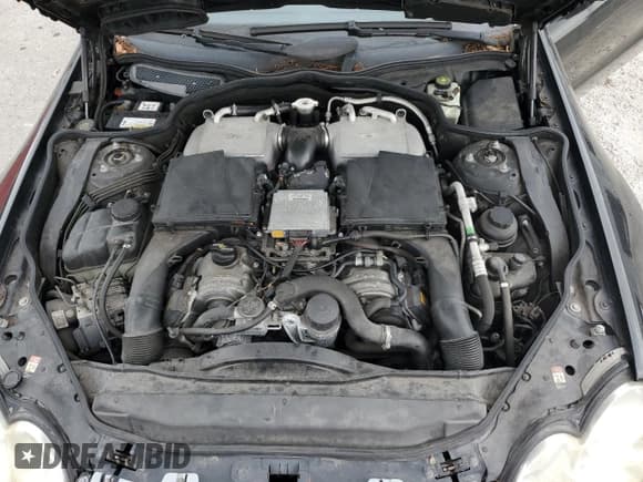 ✅ 2004 Mercedes-Benz SL 500 • VIN: WDBSK76F34F070634 • Lot: 82866614. Wystawiony na Copart z przebiegiem Nie podano. Bezpłatny archiwum sprzedaży aukcyjnych z USA i szczegółowy raport historii pojazdu na DreamBid. Zdjęcie 11.