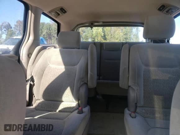 2005 Toyota Sienna LE с VIN 5TDZA23CX5S297630, выставлен на аукционе Copart как лот 89806975 с пробегом 188 549 миль миль и Списание • Salvage title. История ставок и продаж доступна на DreamBid. Изображение 10.