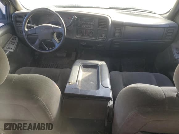 ✅ 2003 Chevrolet Silverado 1500 LT • VIN: 2GCEC19T231279945 • Lot: 89484065. Listed on Copart with 279,439 mi. Free auction sales archive from the USA and detailed vehicle history report at DreamBid. Image 8.