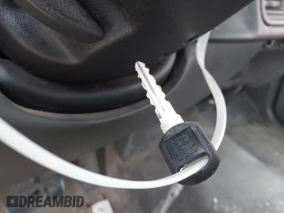 ✅ 2006 Chevrolet Silverado 1500 Work Truck • VIN: 3GCEC14XX6G185379 • Lot: 43801359. Listed on IAAI with 115,437 mi. Free auction sales archive from the USA and detailed vehicle history report at DreamBid. Image 11.