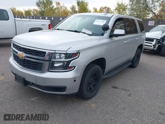 2016 Chevrolet Tahoe Commercial с VIN 1GNSKDEC4GR293427, выставлен на аукционе IAAI как лот 43577308 с пробегом 128 660 миль миль и . История ставок и продаж доступна на DreamBid. Изображение 2.