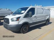 ✅ 2017 Ford Transit • VIN: 1FTYE9ZM2HKA02833 • Lot: 43428580. Wystawiony na IAAI z przebiegiem 186 760 mil. Bezpłatny archiwum sprzedaży aukcyjnych z USA i szczegółowy raport historii pojazdu na DreamBid. Zdjęcie 19.