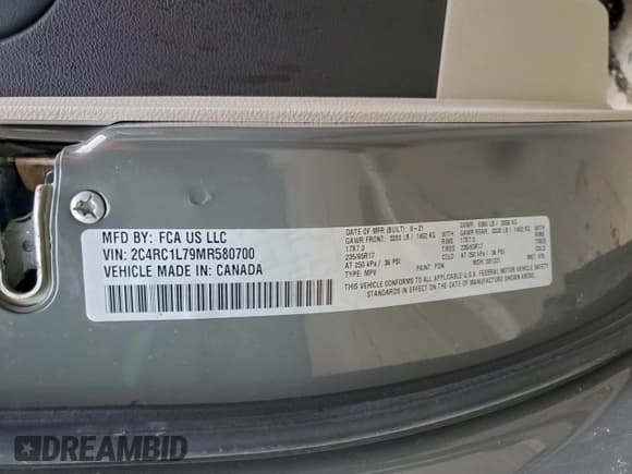 ✅ 2021 Chrysler Pacifica Hybrid Touring L • VIN: 2C4RC1L79MR580700 • Lot: 95197755. Wystawiony na Copart z przebiegiem 101 670 mil. Bezpłatny archiwum sprzedaży aukcyjnych z USA i szczegółowy raport historii pojazdu na DreamBid. Zdjęcie 13.