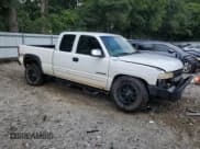 ✅ 2001 Chevrolet Silverado 2500HD LS • VIN: 1GCHK29U31E155516 • Lot: 69757755. Listed on Copart with 304,662 mi. Free auction sales archive from the USA and detailed vehicle history report at DreamBid. Image 4.