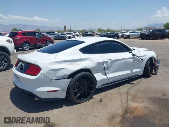 ✅ 2021 Ford Mustang GT • VIN: 1FA6P8CF8M5152823 • Lot: 42748118. Listed on IAAI with Not provided. Free auction sales archive from the USA and detailed vehicle history report at DreamBid. Image 4.