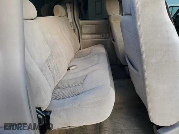 2004 Chevrolet Silverado 1500 Z71 with VIN 2GCEK19T741208633, listed as a Copart auction lot 84893075 with 217,235 mi miles and Salvage title. Bid and sale history available at DreamBid. Image 10.