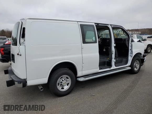 ✅ 2024 Chevrolet Express Cargo • VIN: 1GCWGAFPXR1264124 • Lot: 49494635. Listed on Copart with Not provided. Free auction sales archive from the USA and detailed vehicle history report at DreamBid. Image 3.