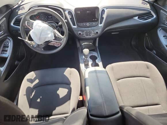 2023 Chevrolet Malibu LT with VIN 1G1ZD5STXPF253035, listed as a Copart auction lot 65439375 with 32,344 mi miles and Non repairable. Bid and sale history available at DreamBid. Image 8.