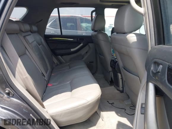 ✅ 2006 Toyota 4Runner Limited • VIN: JTEBU17R668068543 • Lot: 42579542. Listed on IAAI with 166,116 mi. Free auction sales archive from the USA and detailed vehicle history report at DreamBid. Image 8.