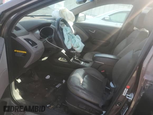 2014 Hyundai Tucson Limited with VIN KM8JU3AGXEU798167, listed as a Copart auction lot 91383875 with 168,758 mi miles and Clean title. Bid and sale history available at DreamBid. Image 7.